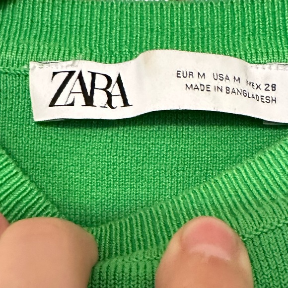 Assorted Crop Tops, Assorted Sizes - Picture 13 of 16